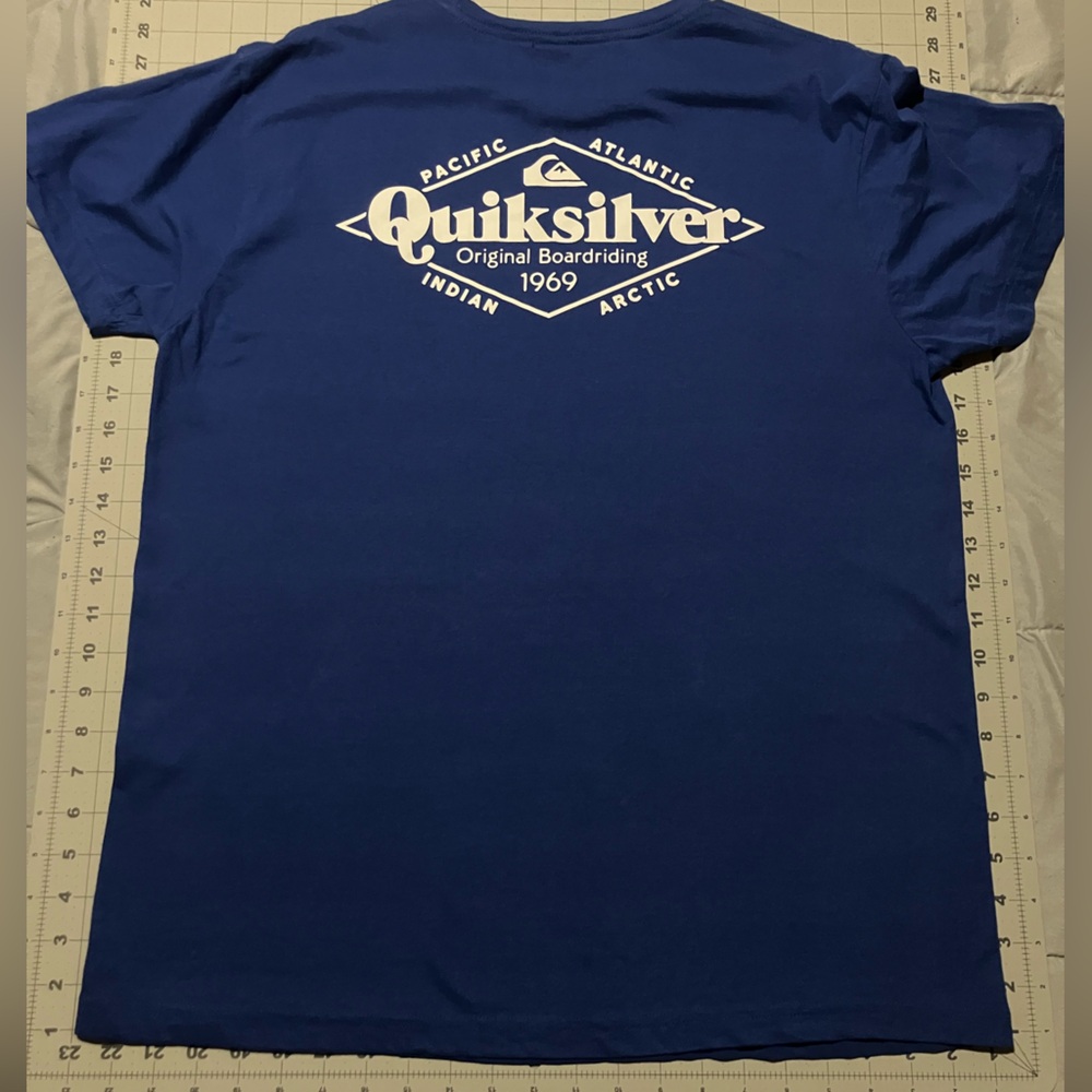Surfer Graphic Tee Quicksilver
